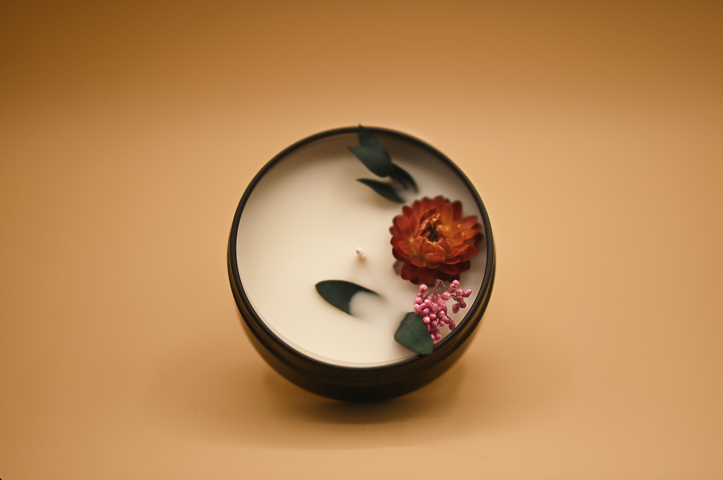 Sandalwood Dried Flower Scented Candle by MeiWei Chen